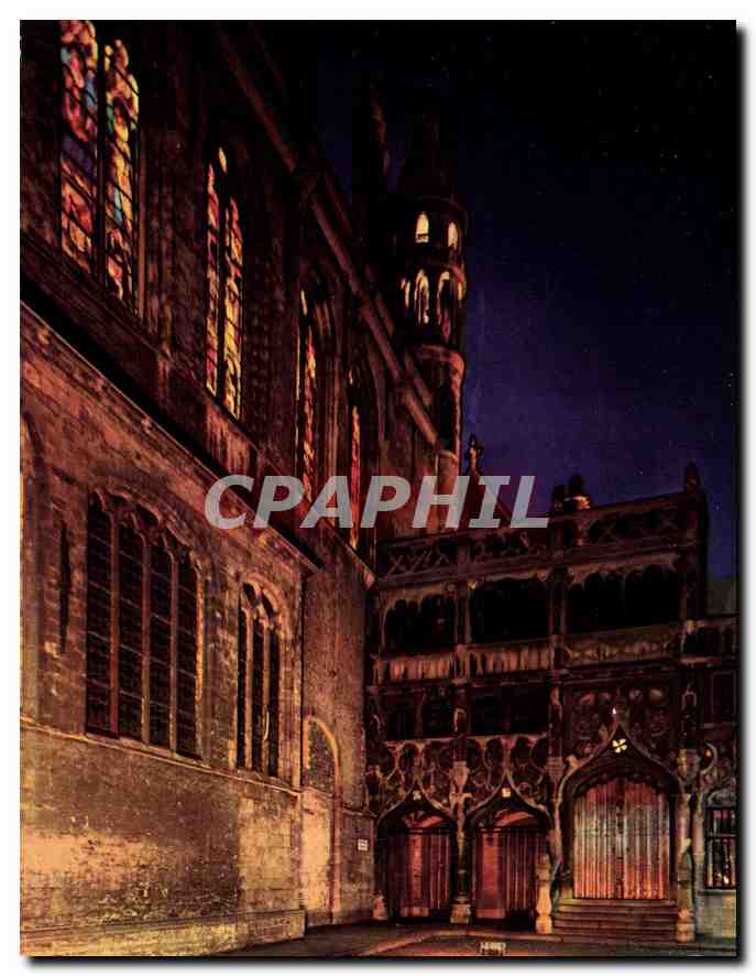 CPM Bruges Chapelle du Saint Sang la nuit 