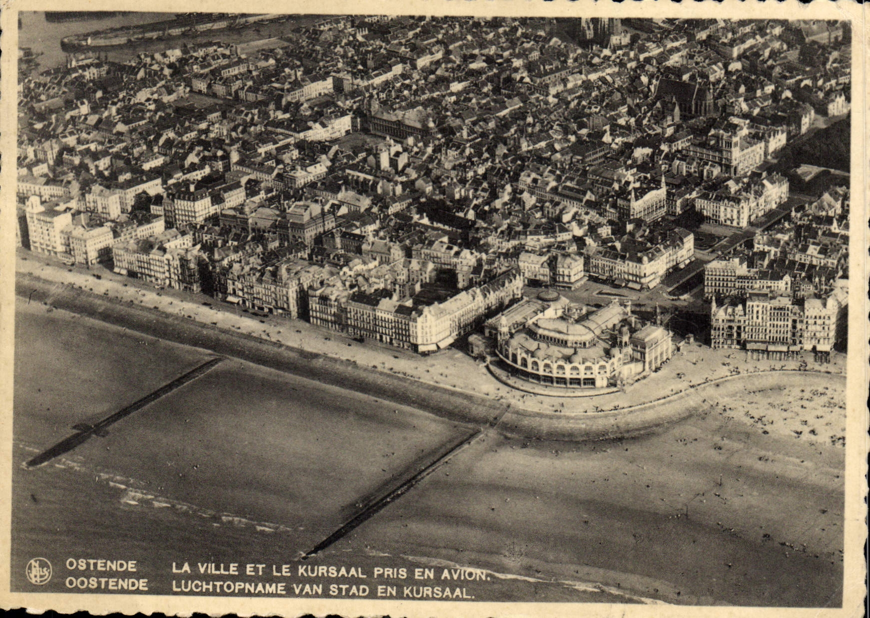CPM Ostende La Ville et le Kursaal Pris en Avion 