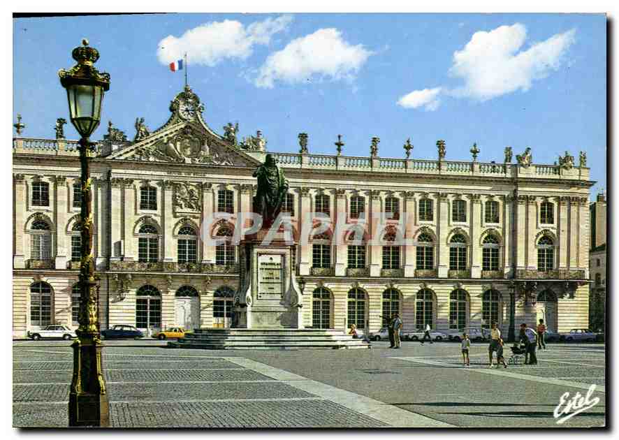 Nancy — Hôtel de ville orné d'un fronton aux armoiries de Stanislas et de quinze balcons de Jean Lamour (1705-1763) — Éditeur Estel, n° 541