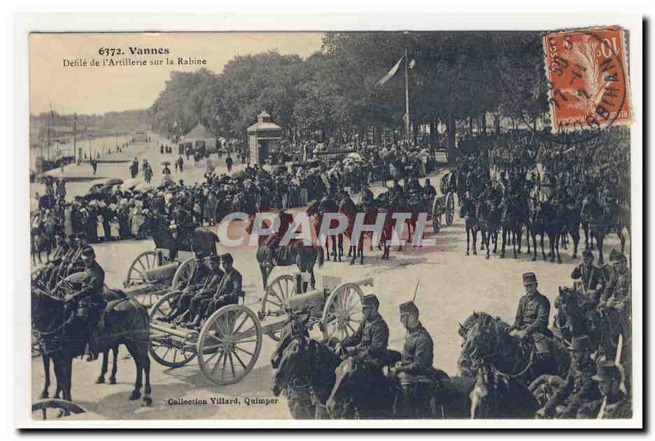 Vannes — Défilé de l'Artillerie sur la Rabine — Collection Villard, Quimper