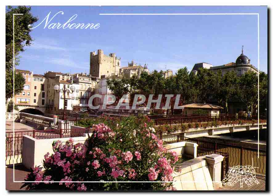 CPM Le Languedoc Narbonne la passerelle des braques sur le canal de la Robine au fond le Donjon Gill