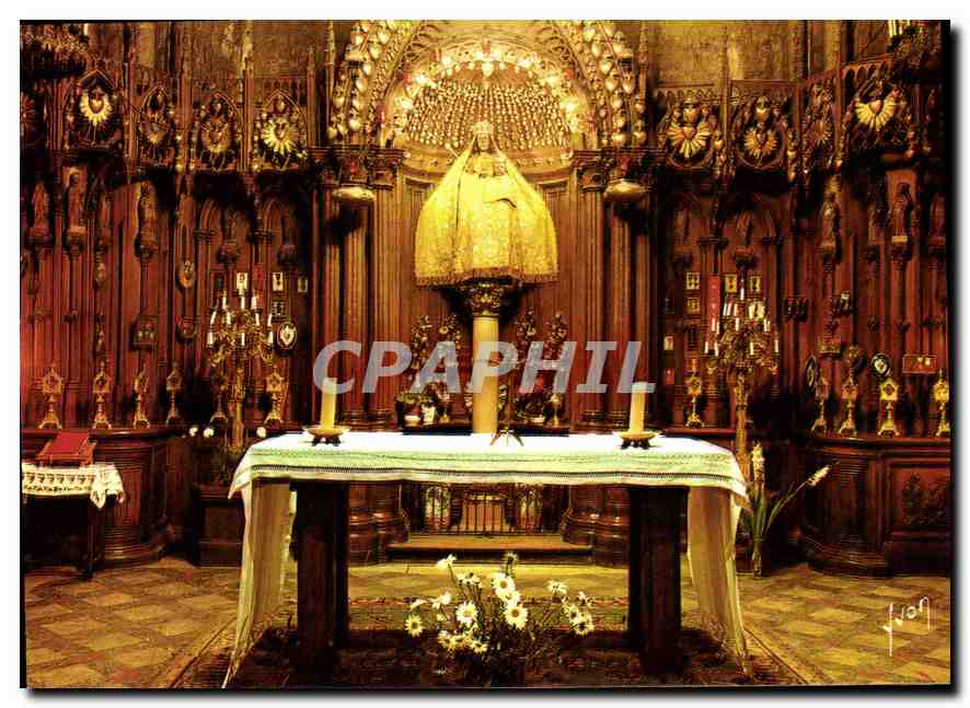 CPM Chartres Eure et Loir la Cathedrale la Vierge du Pilier 