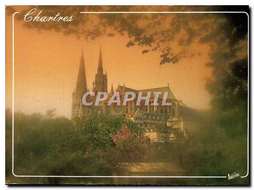 CPM Les Merveilles de Chartres Eure et Loir la Cathedrale XII siecle 