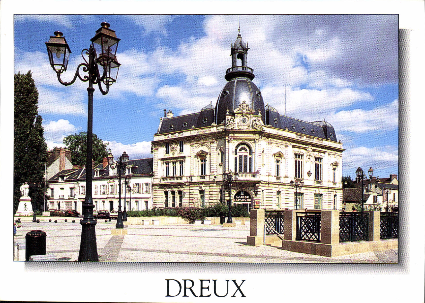 Dreux — Hôtel de ville et place — M.G. Éditions, n° 28134007