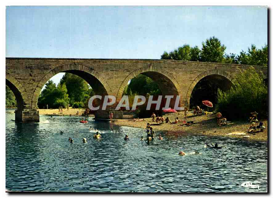 CPM Goudargues Gard le Pont St Andre de Roquepertuis la Plage 
