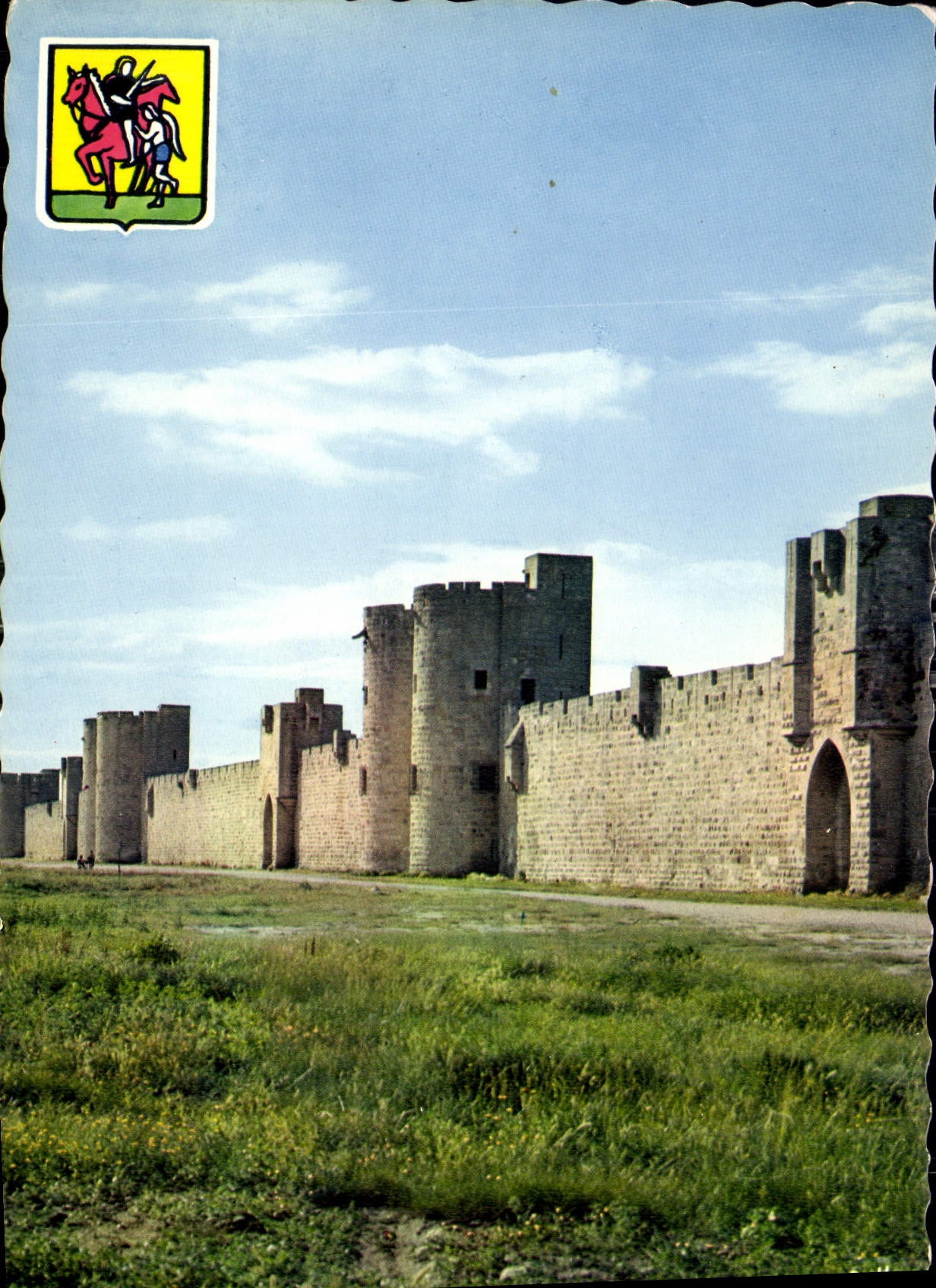 Aigues-Mortes (Gard) — Les remparts du XIIIe siècle — Éditions Rella Nice
