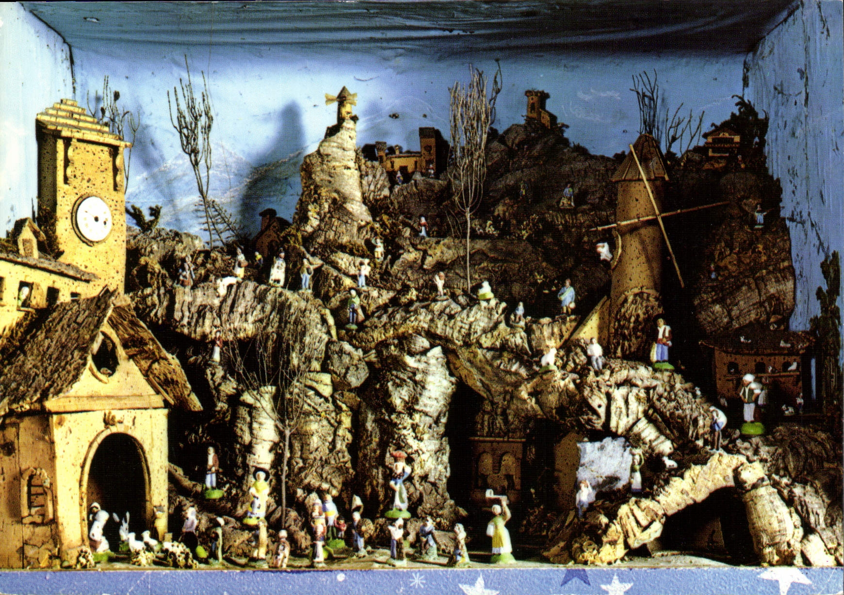 Crèche provençale — scène de village sur rochers — Éditions GAUD