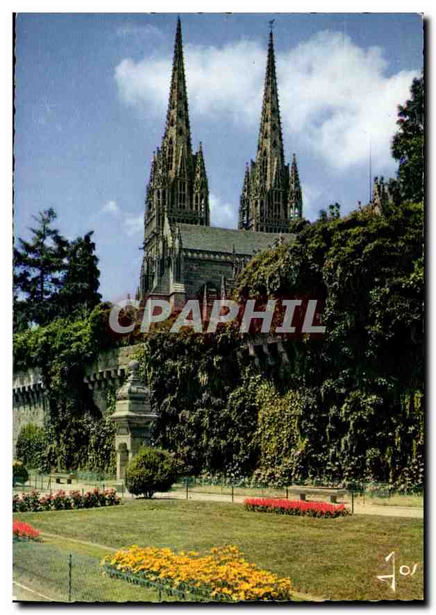 CPM La Bretagne en couleurs Quimper finistere les Remparts de la Cathedrale 