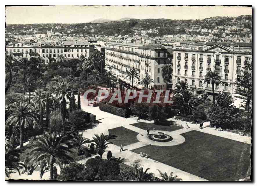 CPM Nice les Jardins Albert Ier l'Hotel d'Angleterre et le Plazza 