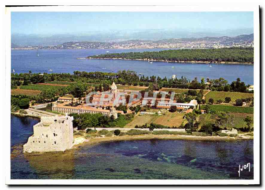 CPM La Cote d'Azur Miracle de la Nature Cannes Alpes Maritimes Iles de lerins vue sur l'Abbaye Saint