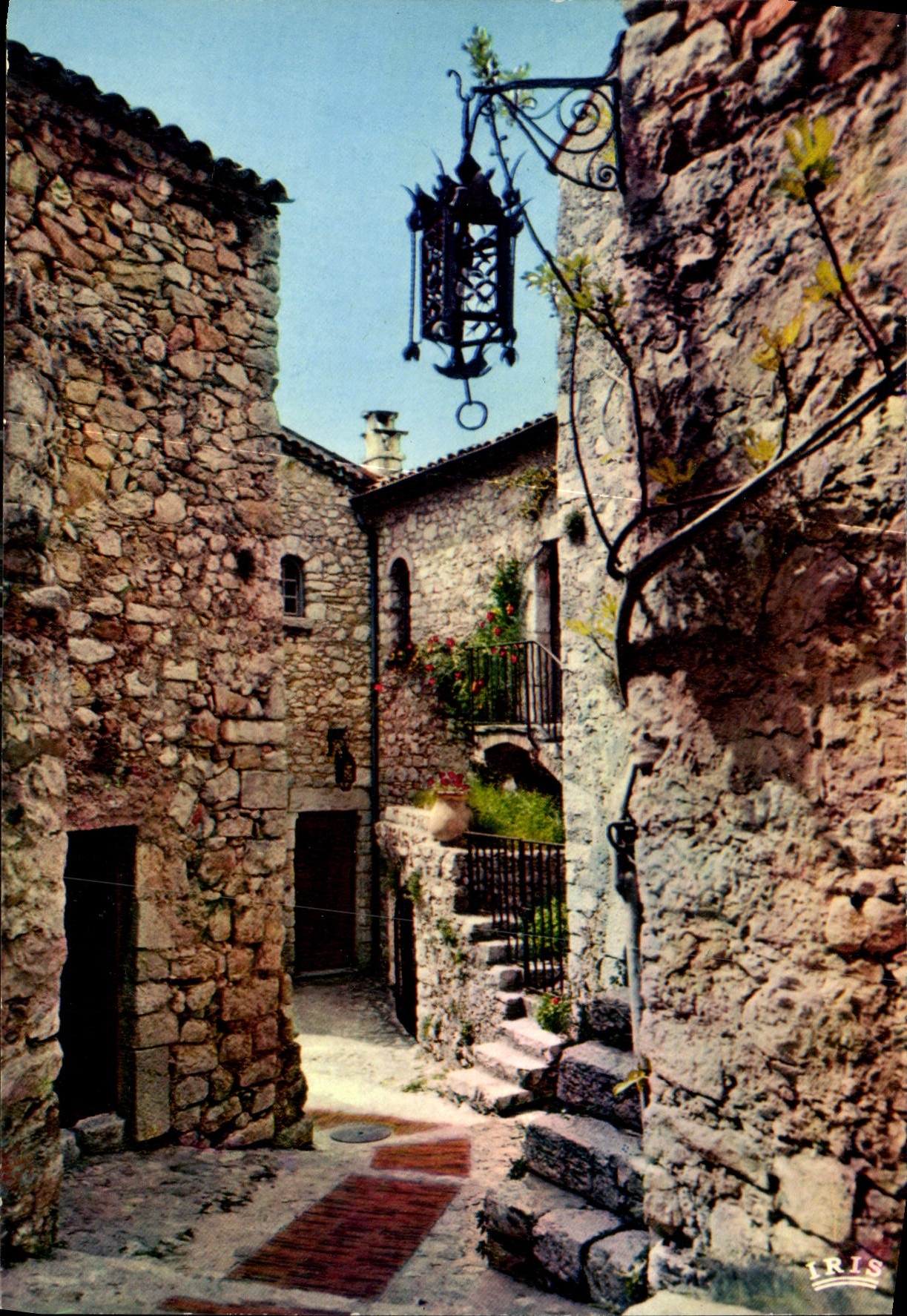 CPM La Cote d'Azur French Riviera Eze village le palais du prince de Suede 