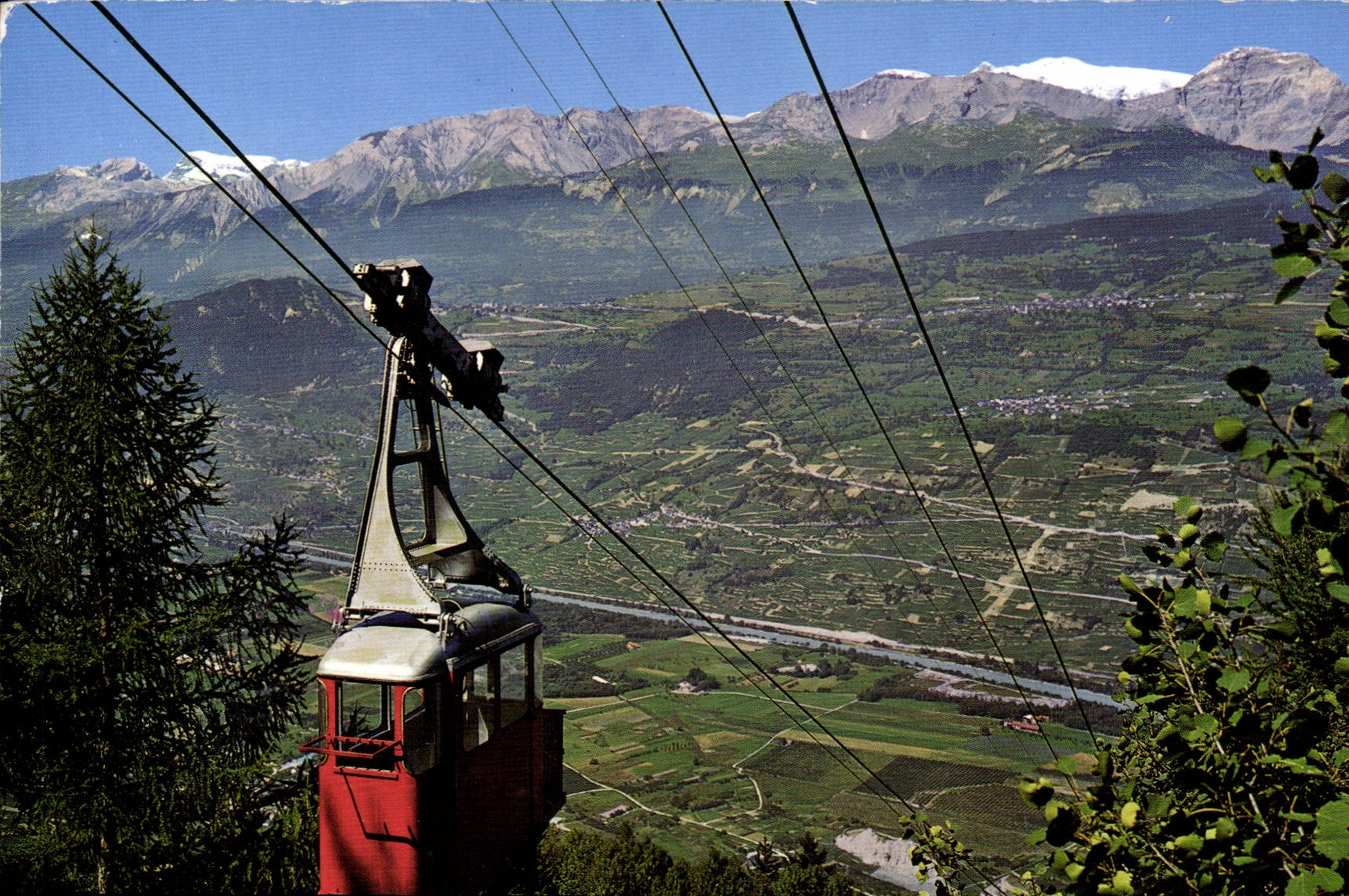 CPM Le teleferique Chalais Vercorin vallee du Rhone et Wildhorn 