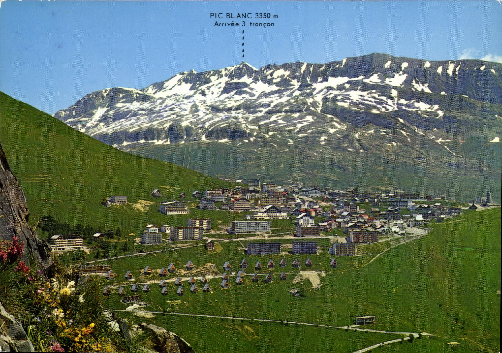 Alpe d'Huez — Allgemeiner Blick und Massif des Grandes Rousses — in Frankreich gedruckt