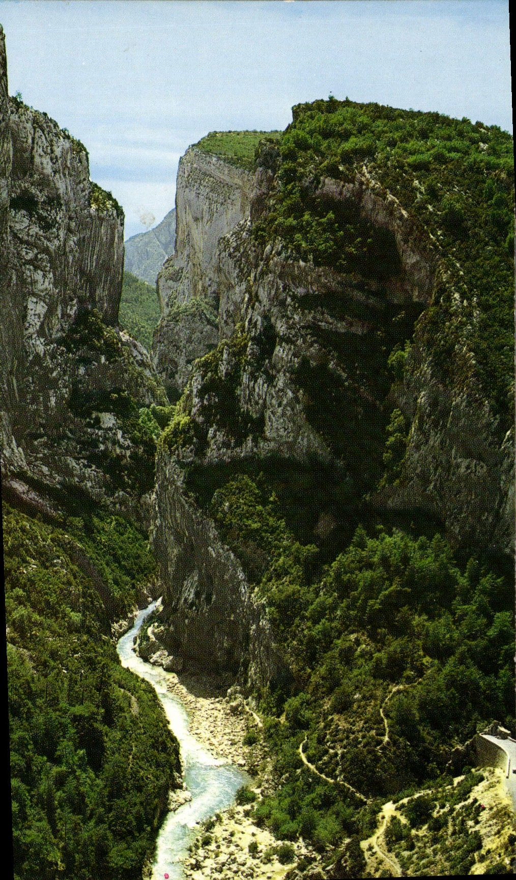 Les Gorges Pittoresques du Verdon — Entrée du couloir de Samson — Arycolor