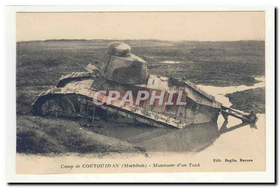 Camp de COETQUIDAn Morbihan Char d'assaut Manoeuvre d'un Tank Eau CPA
