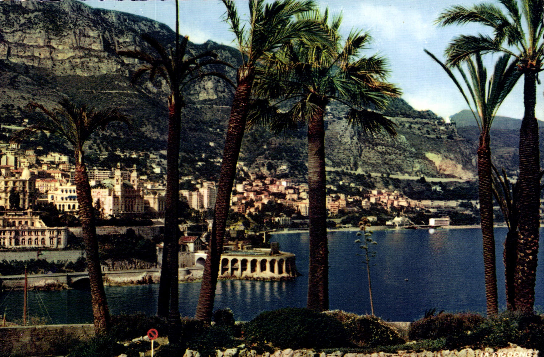 Vue du Casino de Monte-Carlo — La Côte d'Azur — éditée par MONACOLOR