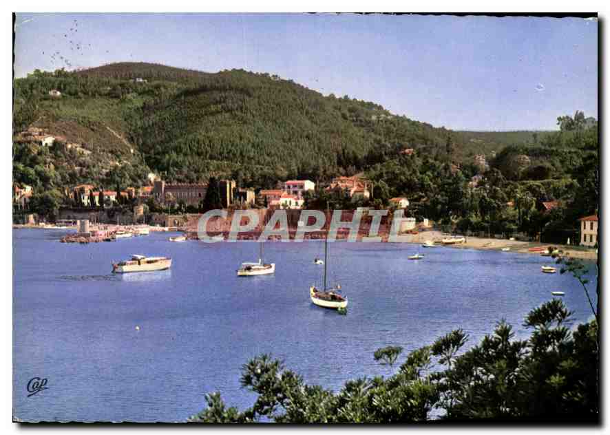 CPM Theoule AM Le Port et la Plage du Chateau 