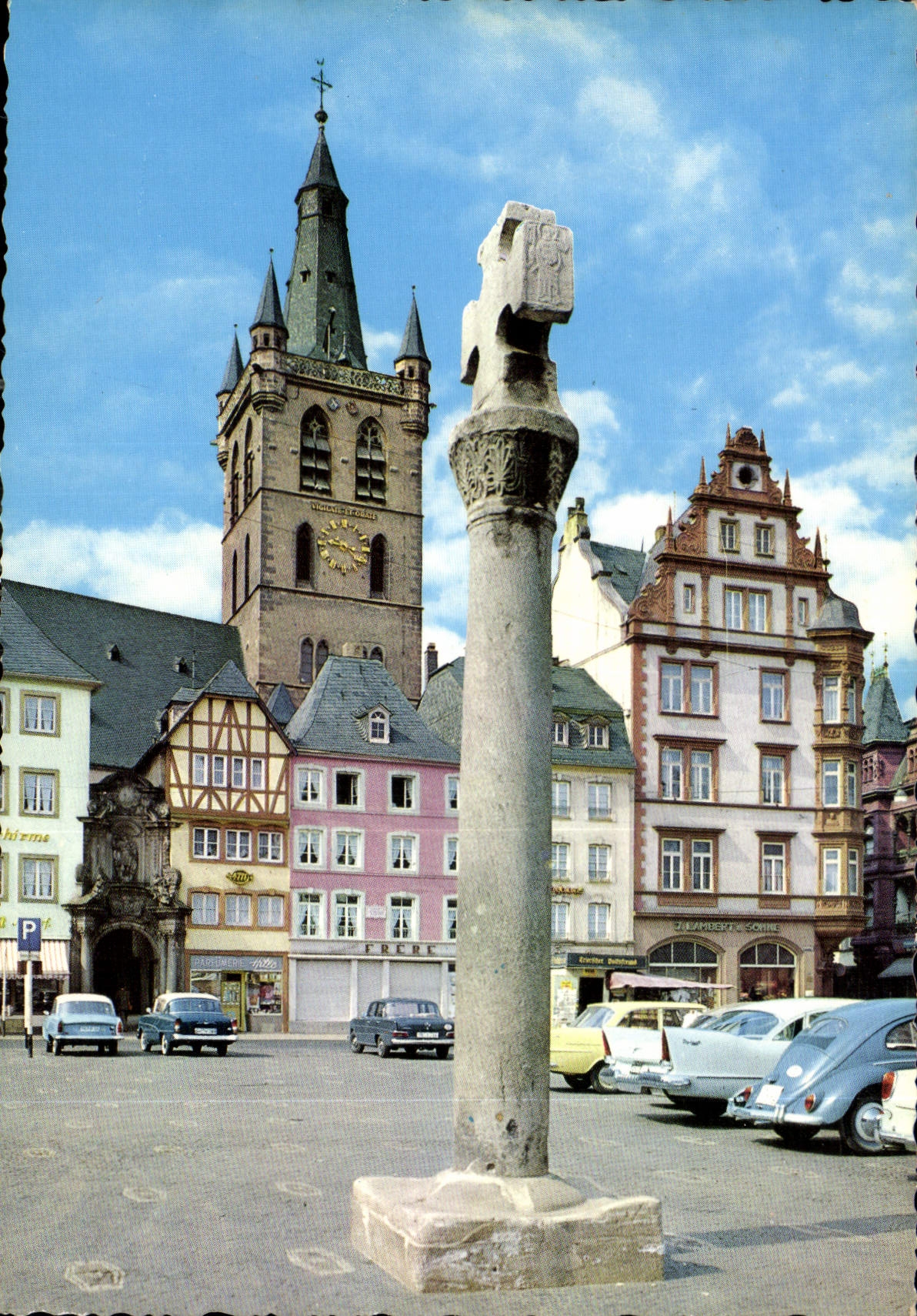 CPM Trier Hauptmarkt mit Marktkreur und St Gangolf Kirche 