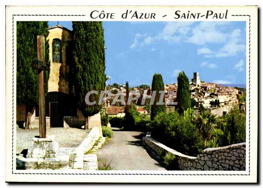 CPM Cote d'Azur Saint Paul Vue generale au fond la Mediterranee 