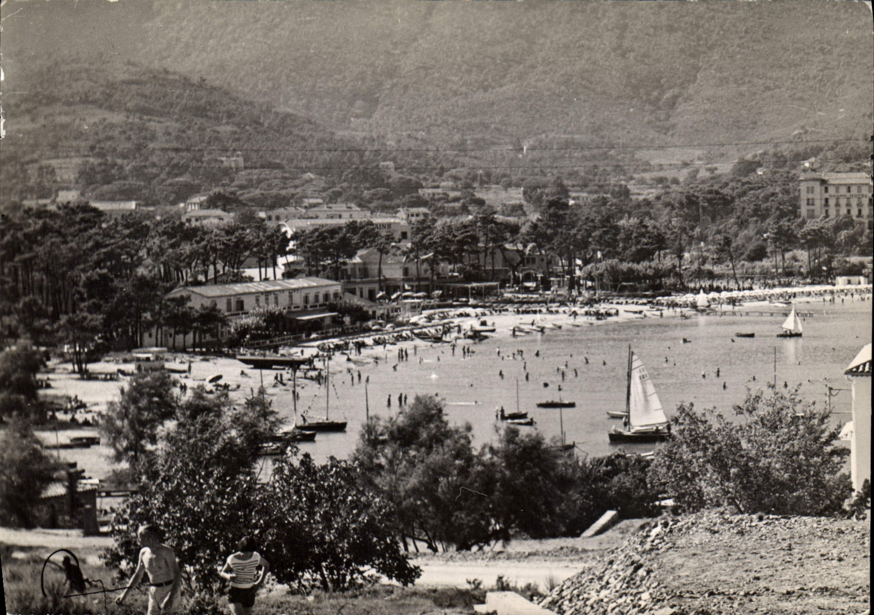 CPM Cavalaire sur Mer Le Lido 