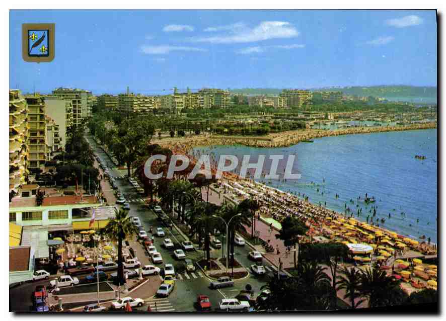 CPM Cannes La Croisette et ses plages dans le fond les Jardins et une partie du Port Pierre Canto 