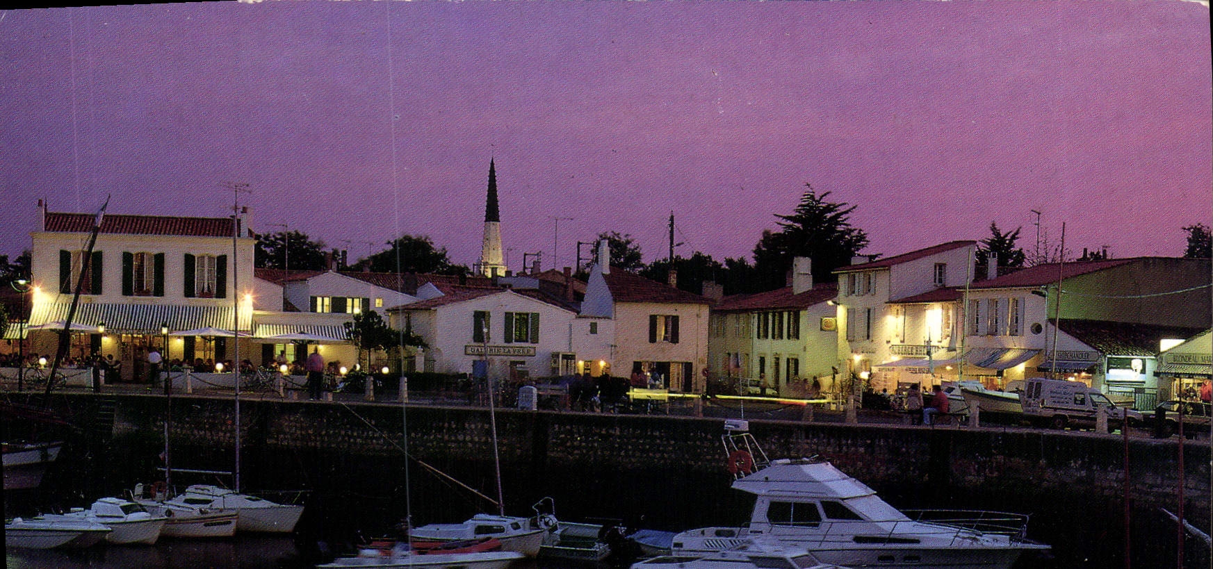 CPM Ile De Re Ars Ch Mme Le port illumine 