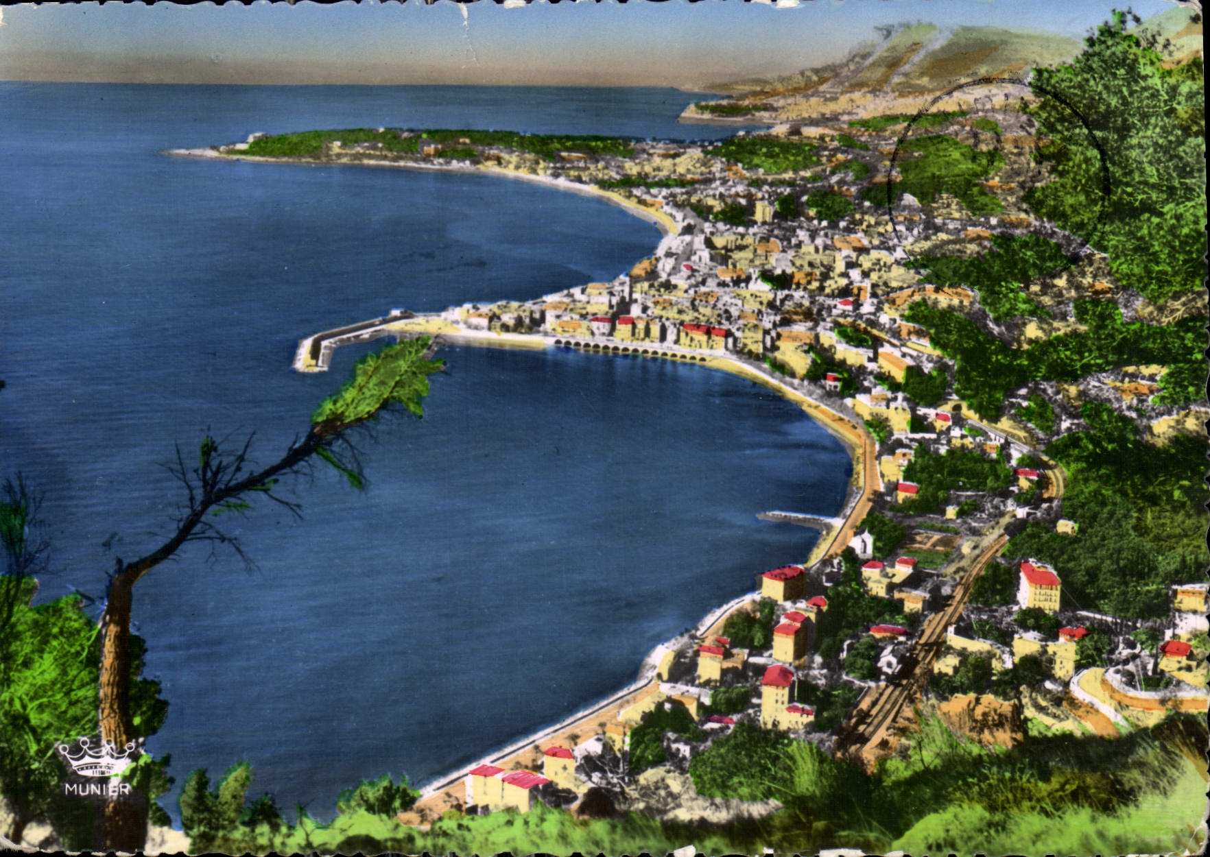 Menton - Vue générale le Cap Martin et Monaco-Monte-Carlo — Éditions d'Art Munier, n°106
