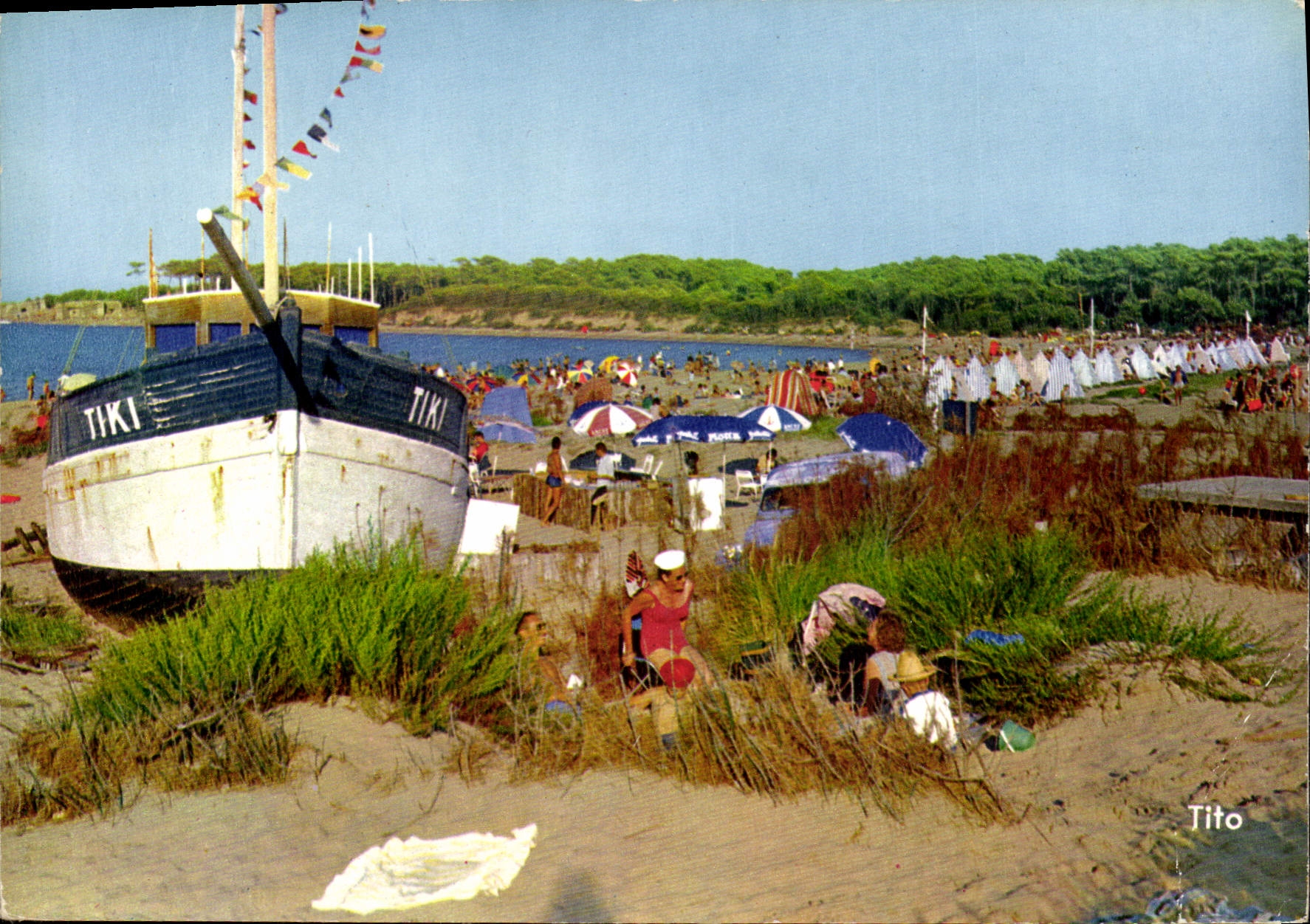 CPM Ronce les Bains La plage de l'Embellie parte sud Bateau