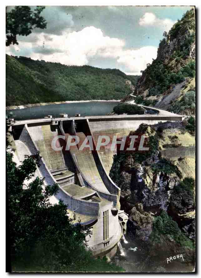 CPM Environs de Mauriac Cantal Le Barrage de l'Aigle 