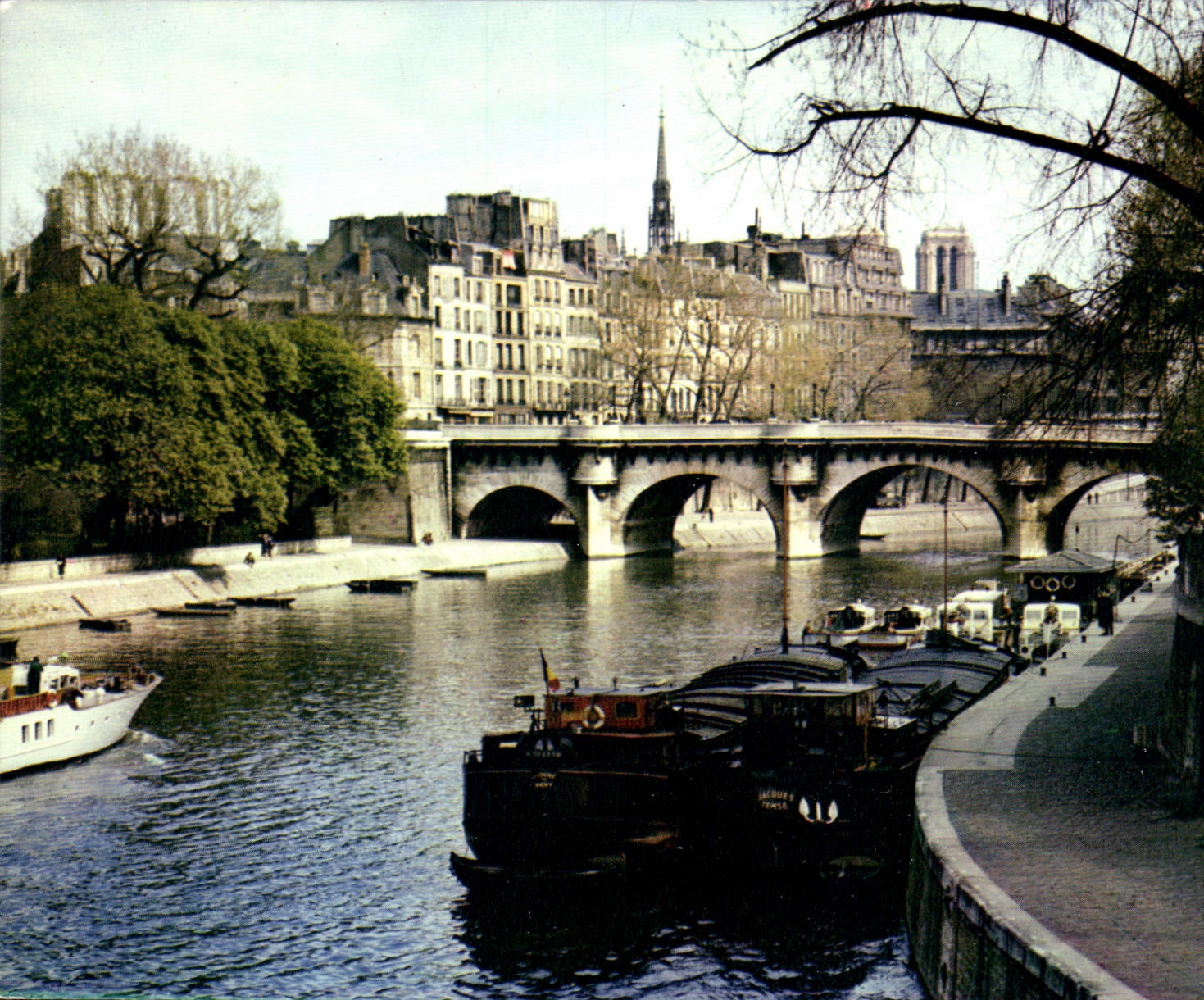 CPM Paris La Seine et la Cite 