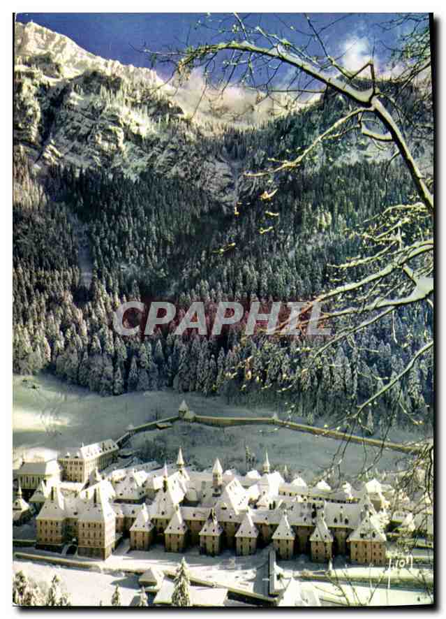 Monastère de La Grande-Chartreuse — Vue générale en hiver — Éditions d'art Yvon, Paris, 1963
