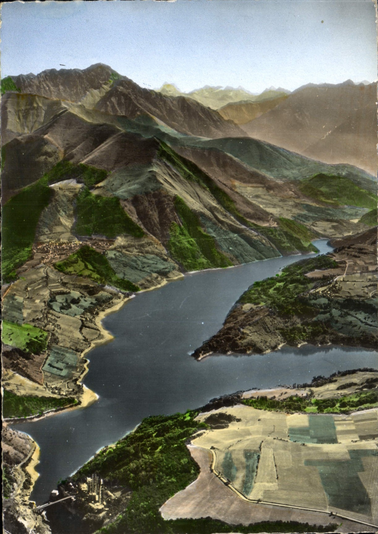 Vue aérienne du lac du Sautet — Station de Bouzigues — Édition LAPTE, Paris