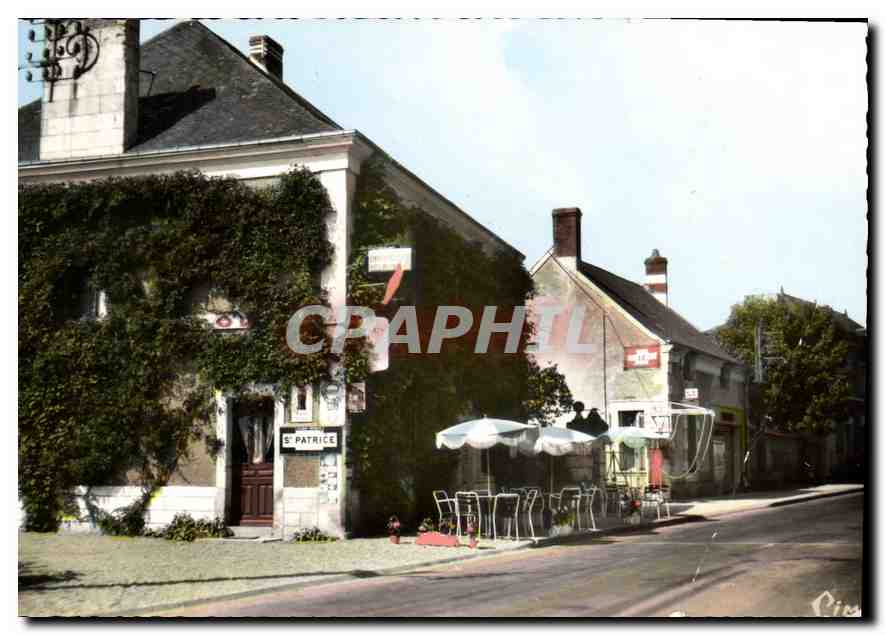 CPM St Patrice I et L le Relais du Chateau Cafe Hotel Restaurant 