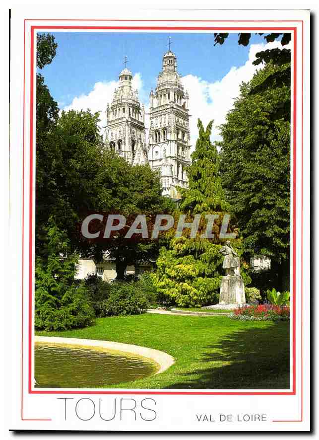 CPM En Touraine Tours Indre et Loire la Cathedrale Saint Gatien 