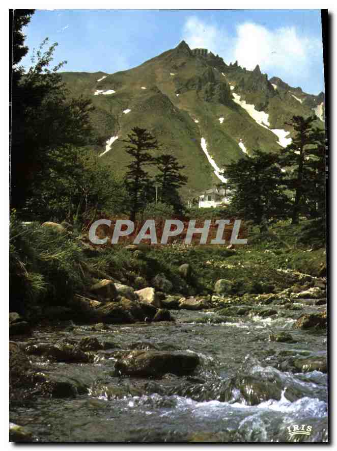 CPM Auvergne la Dordogne au pied du Sancy 