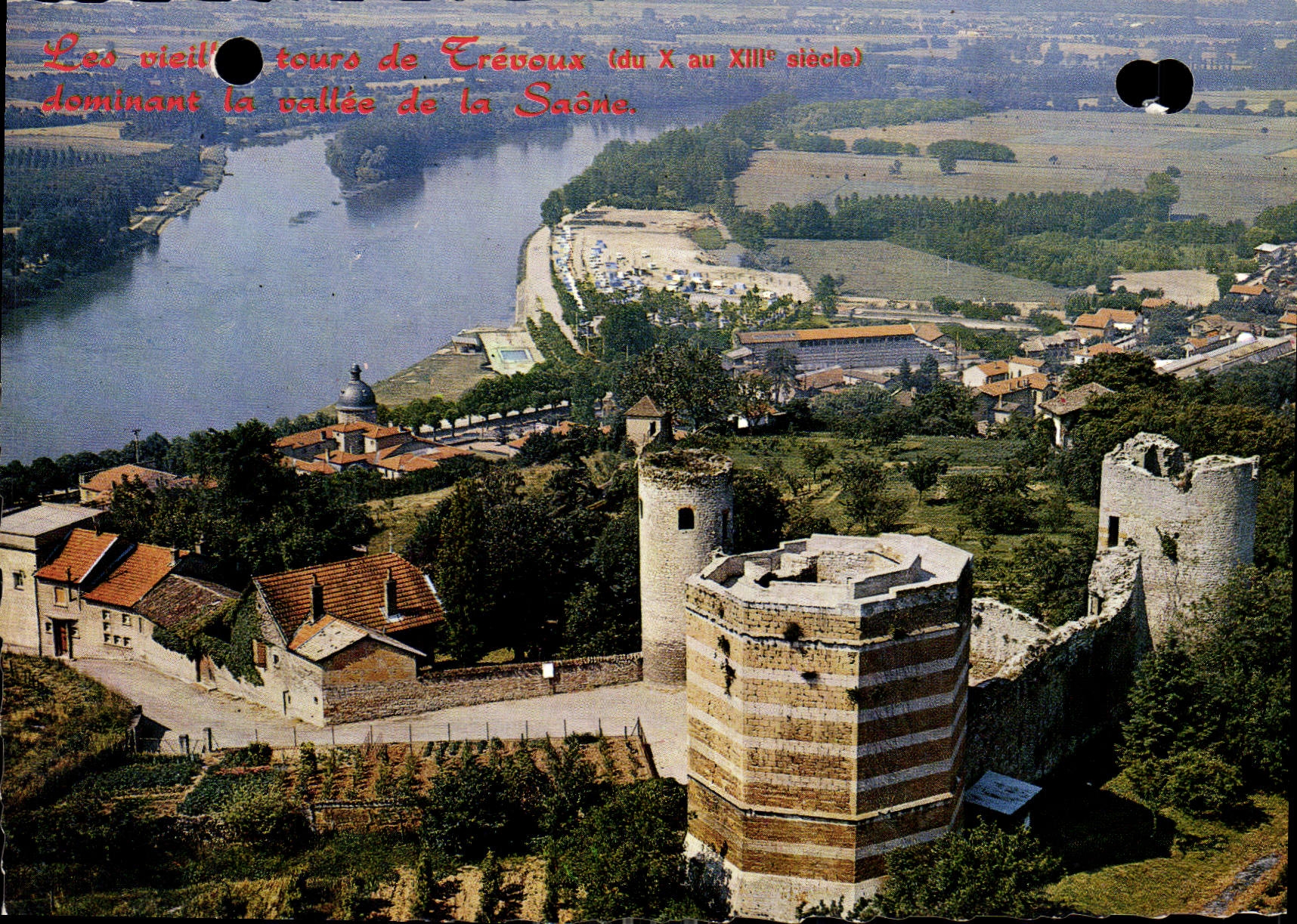 Les vieilles tours de Trévoux (du X au XIIIe siècle) dominant la vallée de la Saône — Édition J. Cellard, Bron (Rhône)