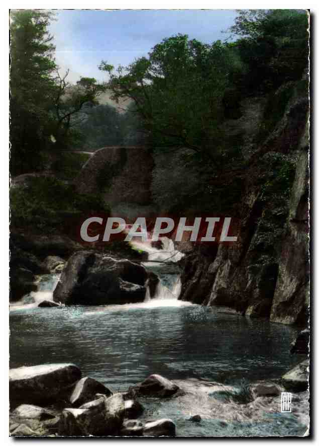 CPM L'Ardoisiere pres Vichy la cascade 