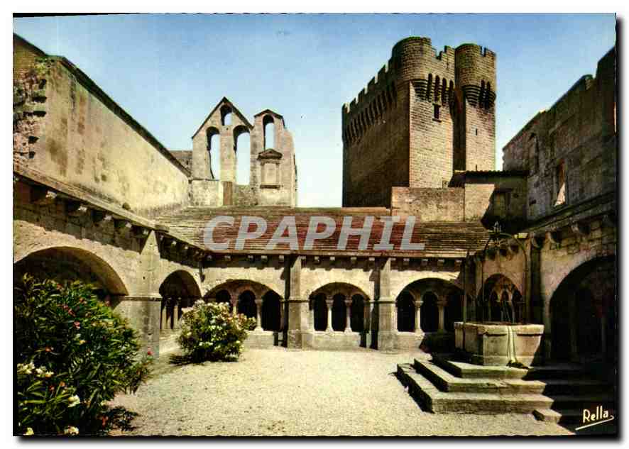 CPM La Provence Environs d'Arles B du R Abbaye de Montmajour le Cloitre fin du XII S 