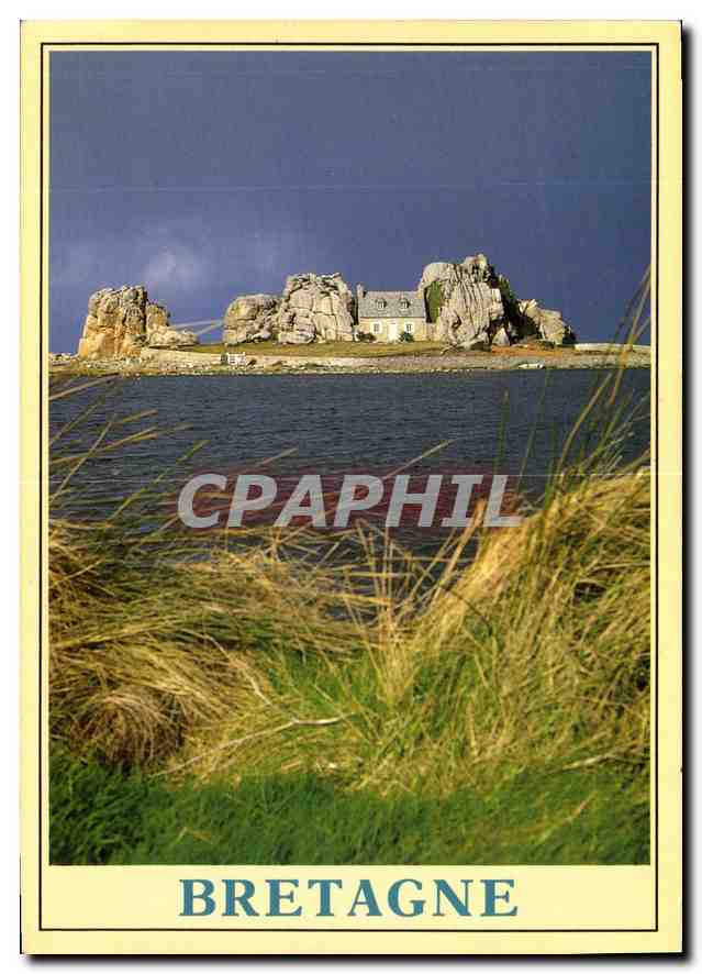 CPM Couleurs de Bretagne Maison typique blottie entre les rochers 