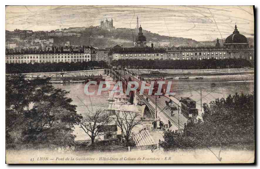 CPA Lyon Pont de la Guillotiere Hotel Dieu et Coteau de Fourviere 