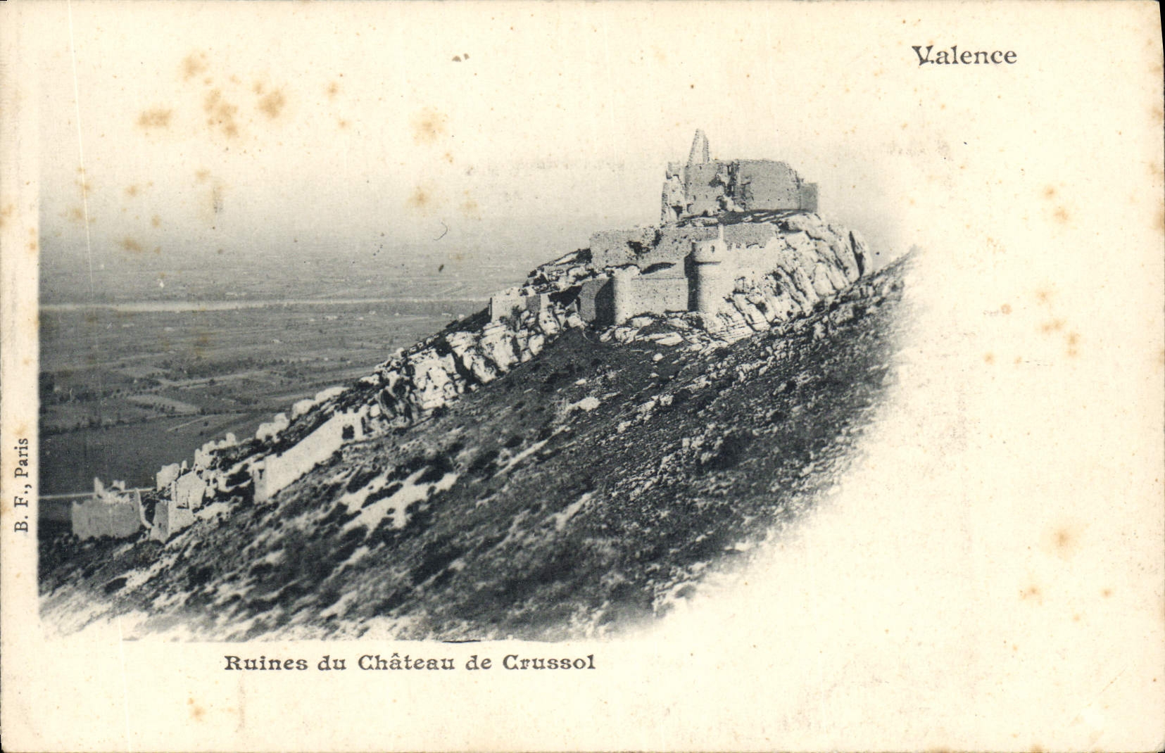 CPA Valence Ruines du Chateau de Crussol 