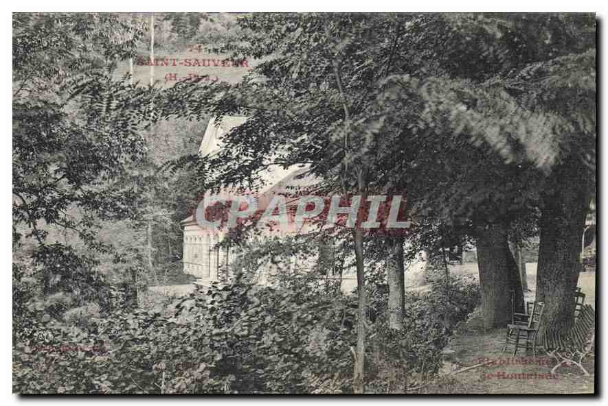 Église de Saint-Sauveur (H.-J.-74) — vue parmi les arbres — éditeur Pyrénées
