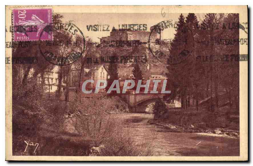 Lourdes — Le Château Fort et le Gave — Édition E. Goualt, Lourdes