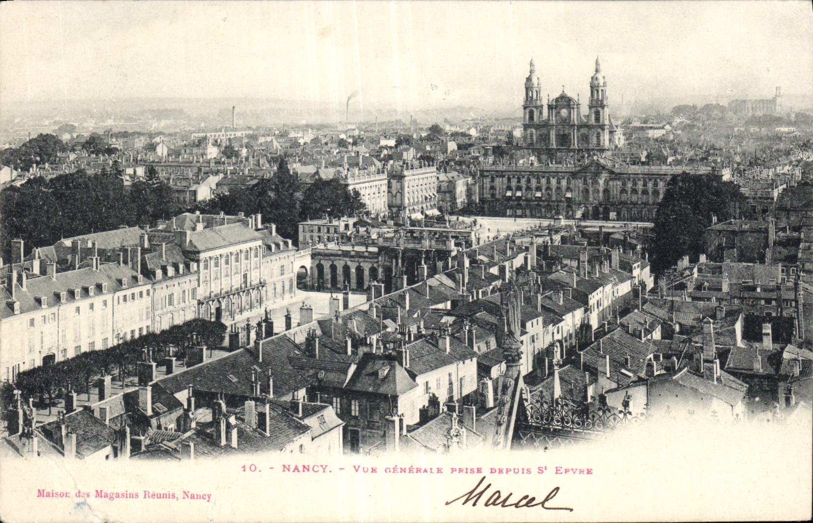 Nancy — Vue générale prise depuis Saint-Épvre — Maison des Magasins Réunis, Nancy