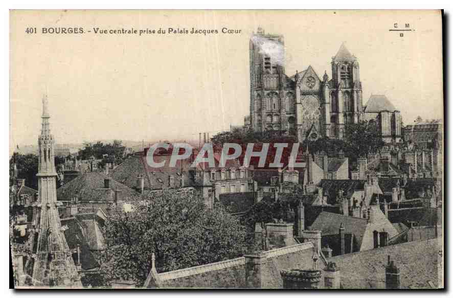 CPA Bourges Vue centrale prise du Palais Coeur 
