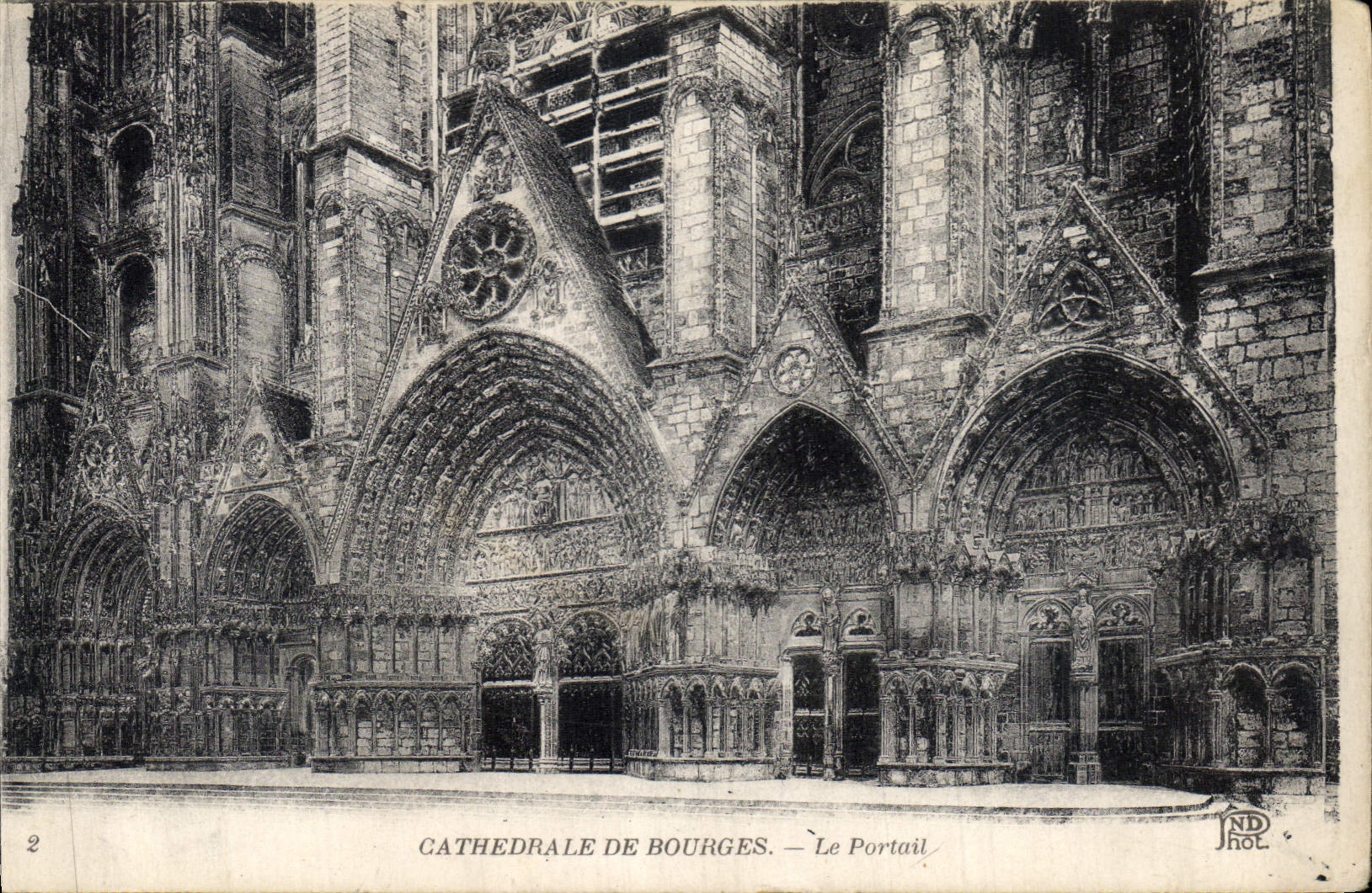 CPA Cathedrale de Bourges Le Portail 