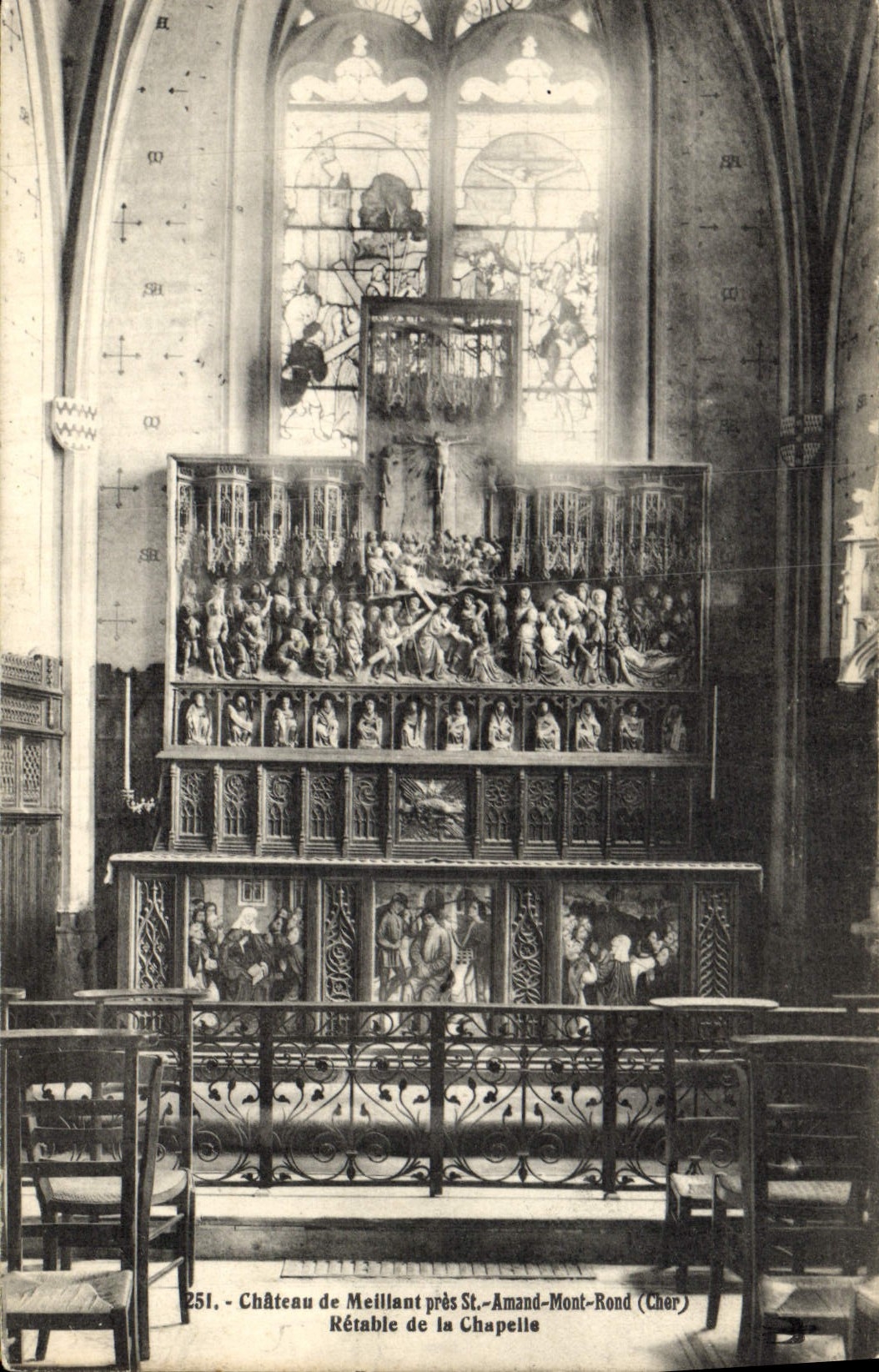 Schloss Meillant in der Nähe von St-Amand-Mont-Rond (Cher) — Altar der Kapelle — unbekannter Verleger, Nr. 251