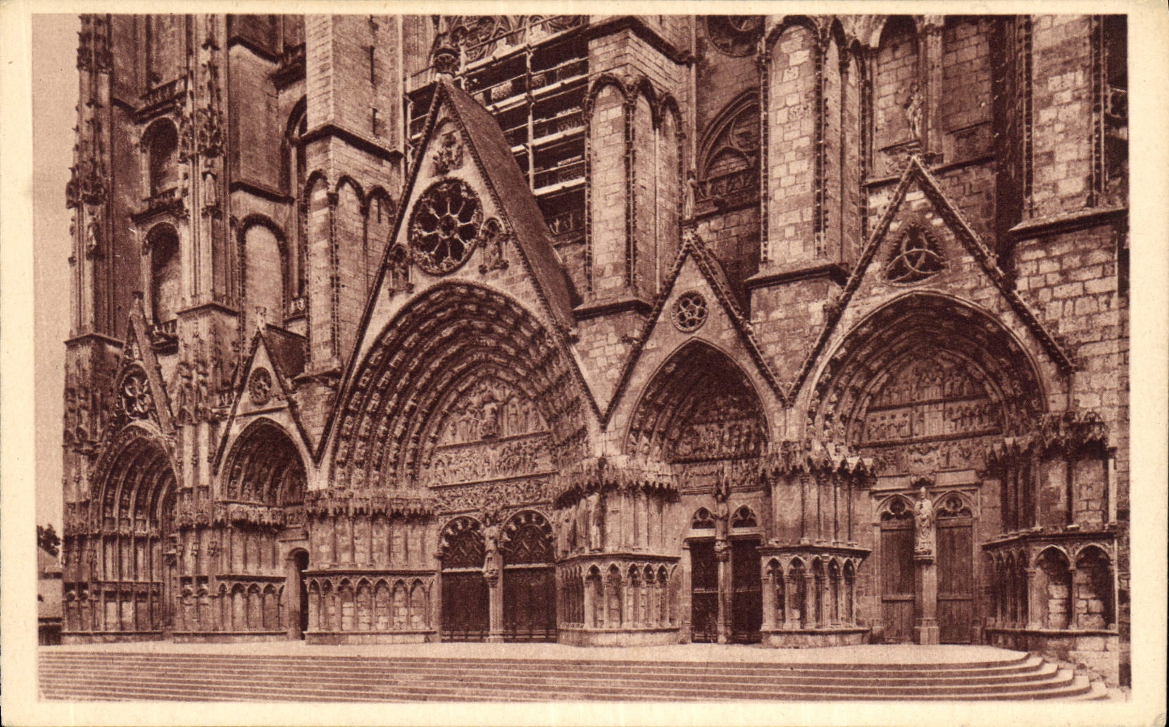 Bourges - Die Kathedrale - Das westliche Portal — Verleger LL, Nr. 14