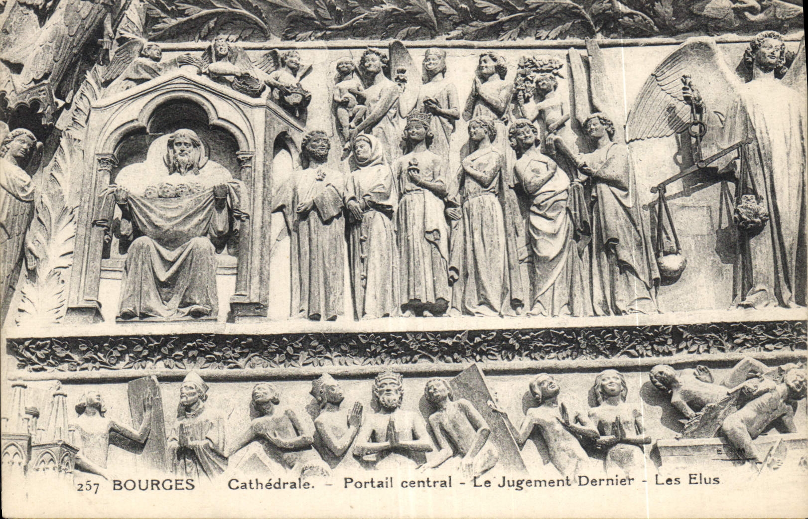 CPA Bourges Cathedrale Portail central Le Jugement Dernier 