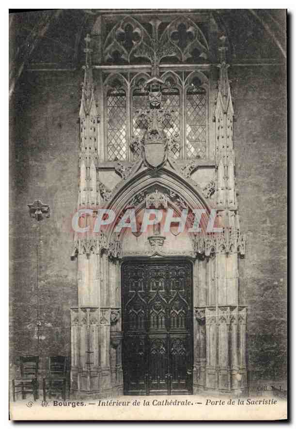 CPA Bourges Interieur de la Cathedrale Porte de la Sacristie 